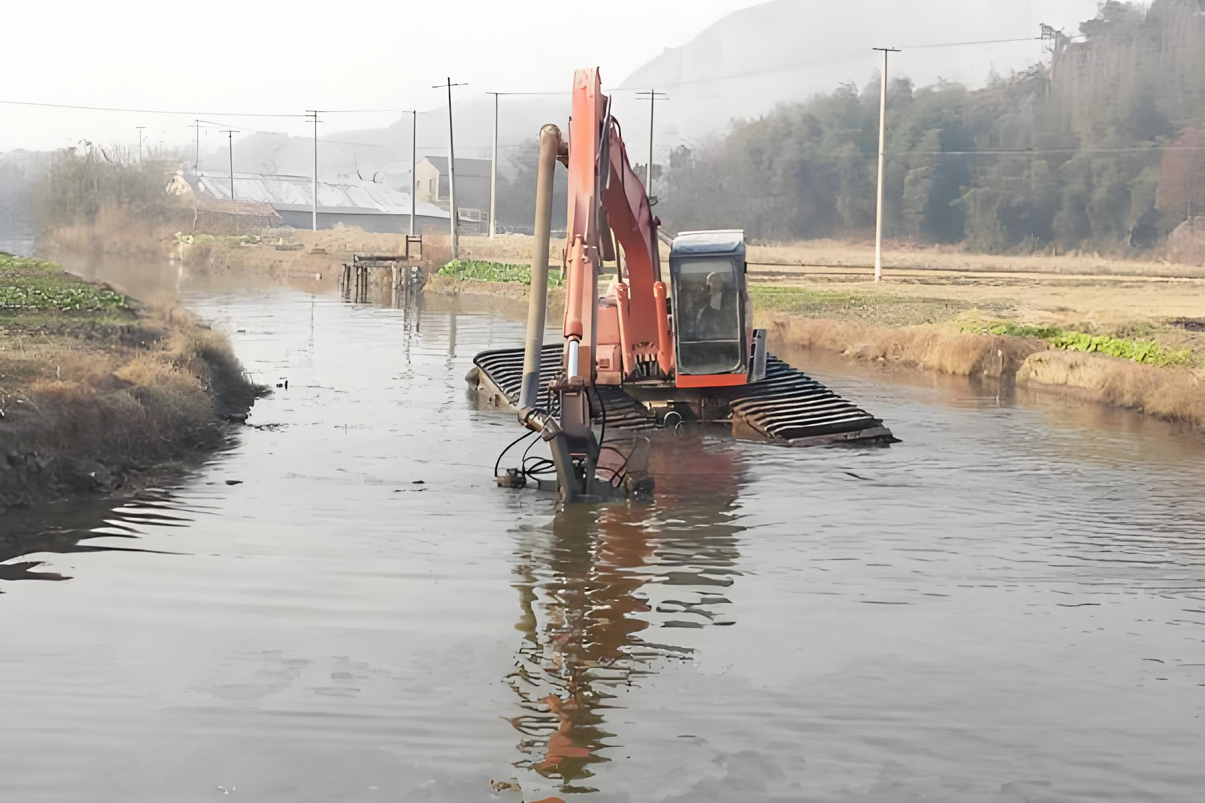 貴州遵義挖機(jī)清淤施工隊(duì)-鄉(xiāng)村溝渠清淤后如何防止再次淤積？