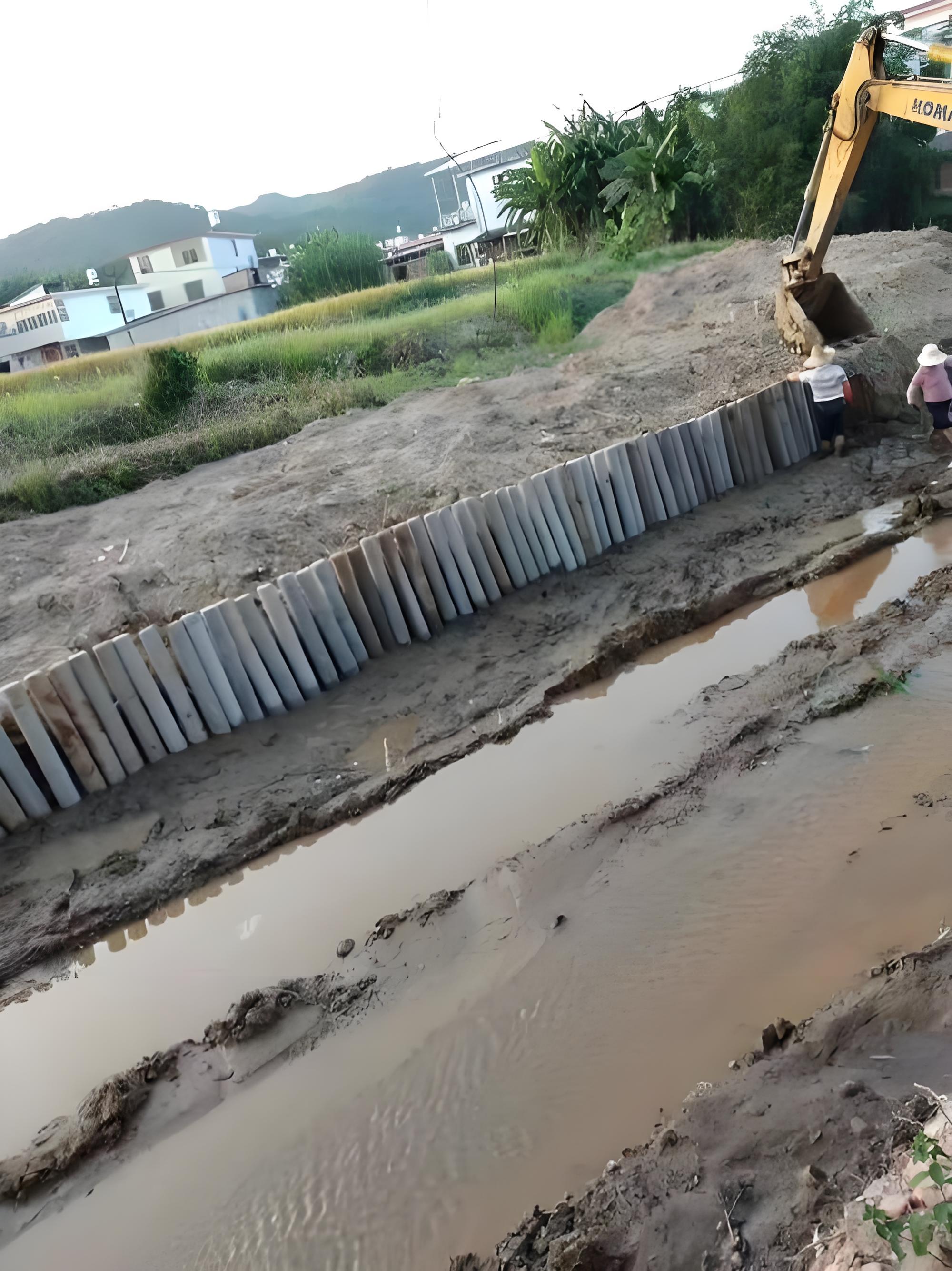 水泥樁廠家泓樺錦嘉-打水泥樁遇到軟土地基怎么加固？